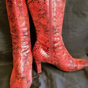 Ann Marino Red and black snake leather boots